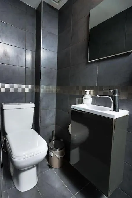 Apartament Modern Office Apartment.Wifi,2A/C,Luxury Fur/Tures Salonic