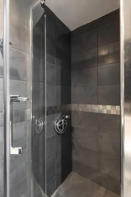 Appartement Modern Office Apartment.Wifi,2A/C,Luxury Fur/Tures Thessalonique
